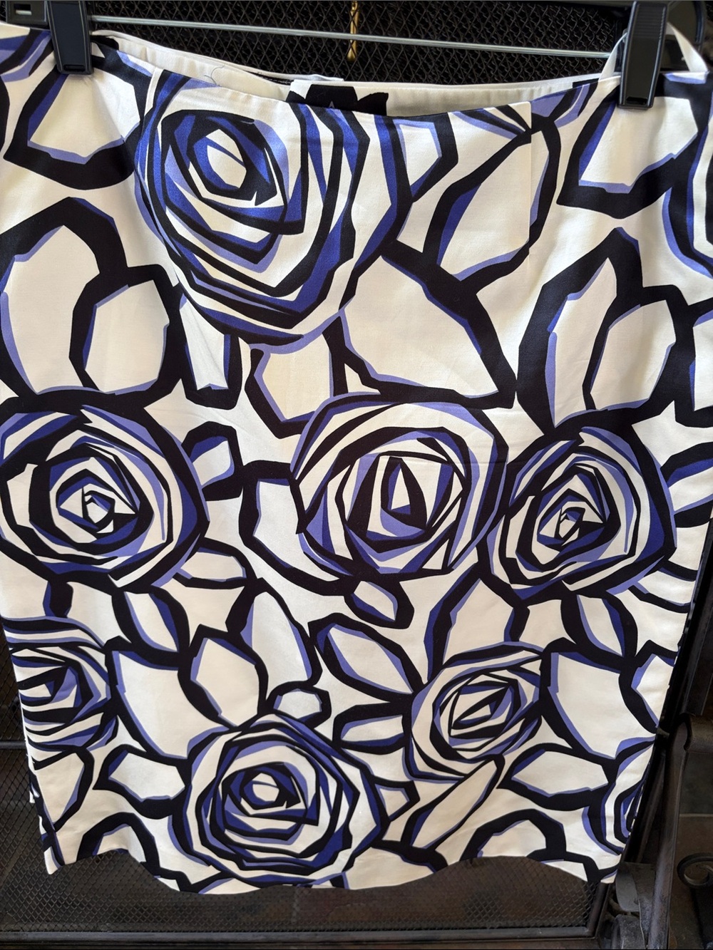 Jones New York White Pencil Skirt with Black and Blue Floral Print
